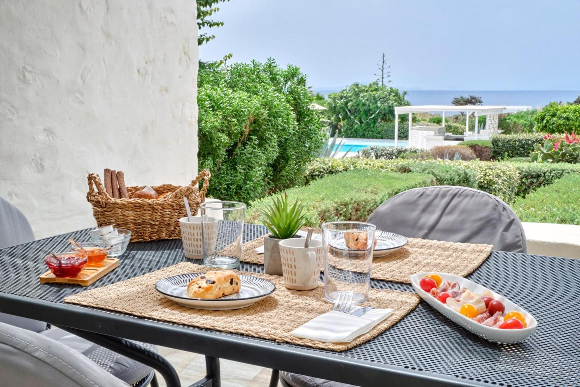Stagones Luxury Villas Ambelas Room photo